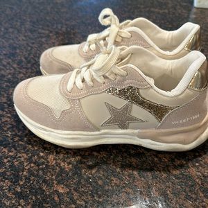 Vintage Havana Sneakers